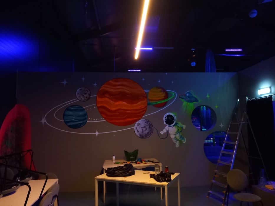 Realizez pictură murală personalizată