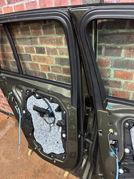 Usa stanga fata spate Bmw X5 G05 Completa Originala