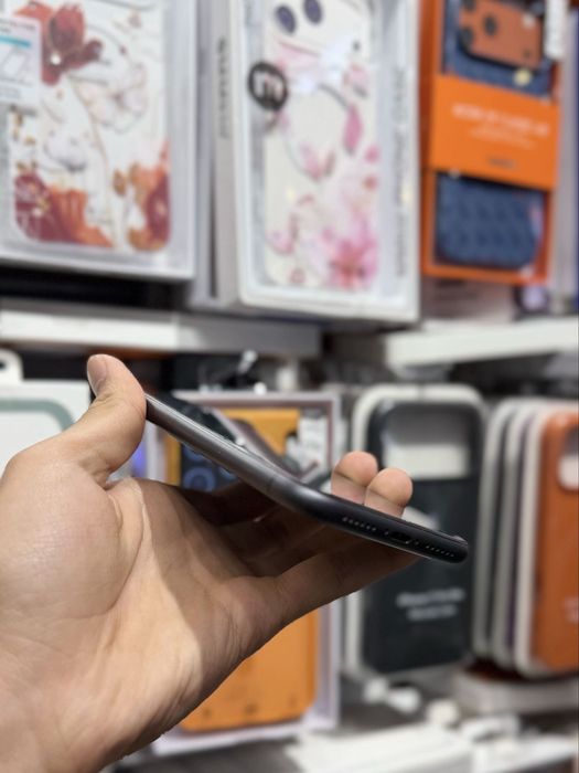iPhone 11 в хорошем состоянии