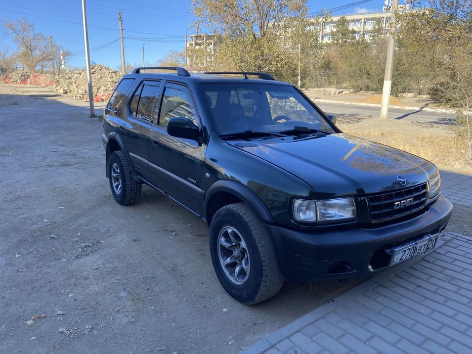 Opel Frontera 2001