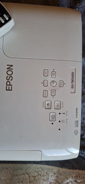 Epson EH-TW5400 retroprouector