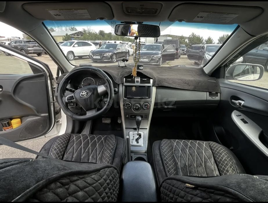 Продам авточехлы каролла 150