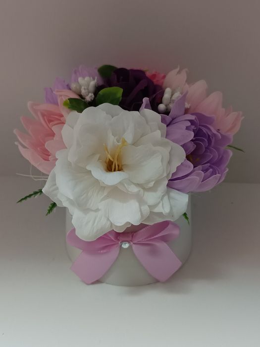 Букети със сапунени цветя