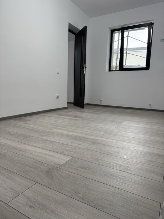 Apartament cu 2 camere la etajul 3 totul nou “ la cheie “ de vanzare