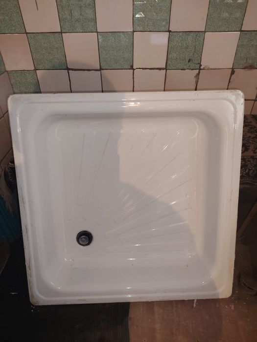 Срочно продам поддон для душа и ванной