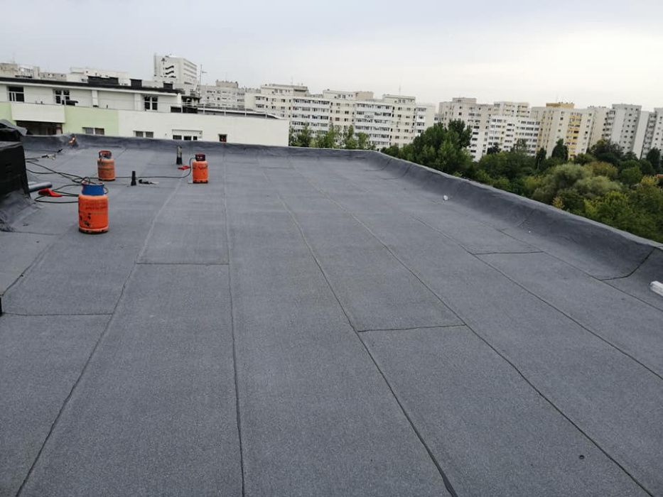 Hidroizolatii acoperise bloc ,hale,terase cu membrana bituminoasa...