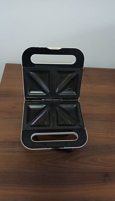 sandwich maker bun