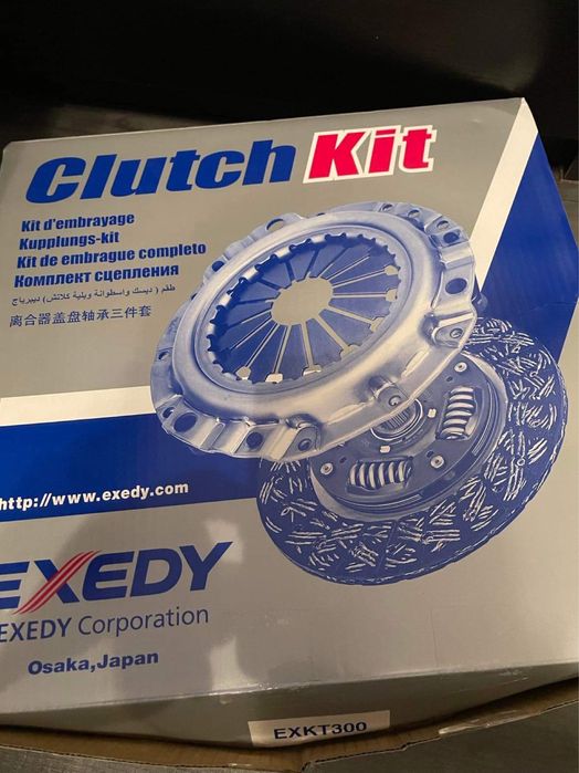 Kit ambreiaj Toyota Hilux(7) 3 piese, 2011-2017