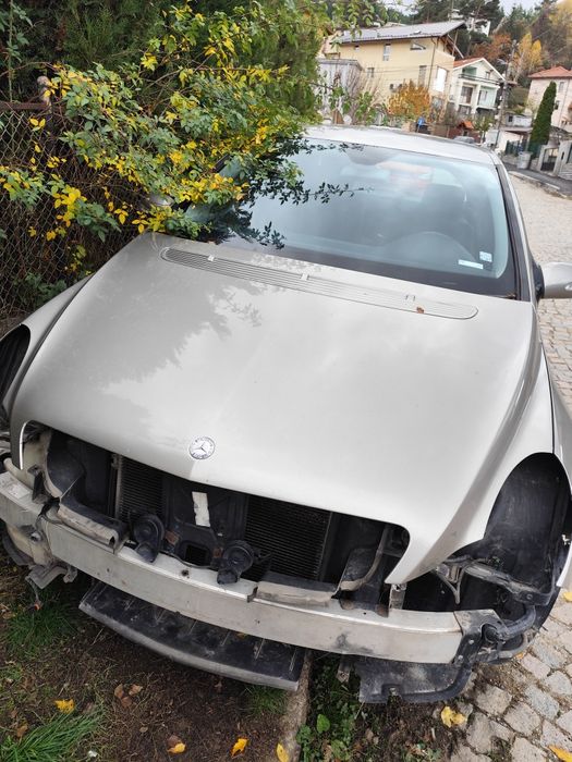 Преден капак Mercedes R class W251