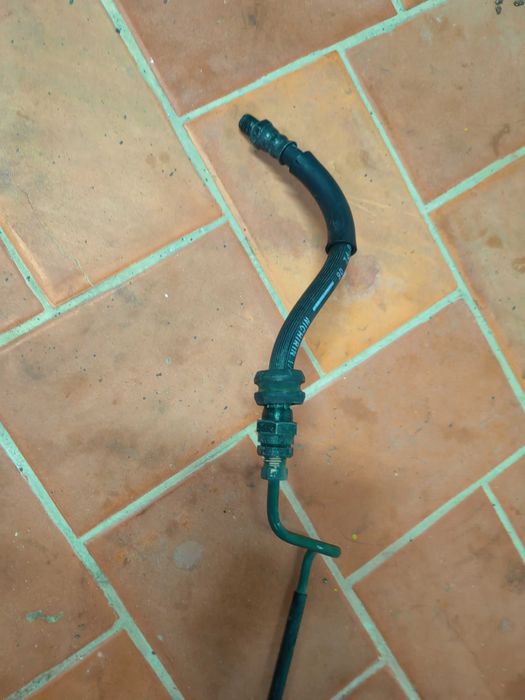 Спирачни маркучи оригинални Honda Africa750