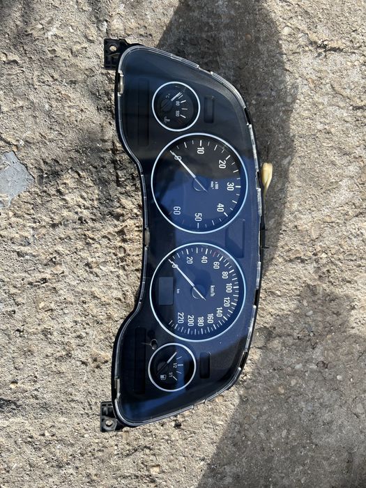 Ceasuri Bord | Opel Astra G / Zafira A | Piese Motor Benzina / Diesel Bord Bloc Lumini Volan Airbag Consola Centrala Vitezometru Manete Semnalizare