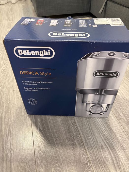 Продам кофемашину DeLonghi