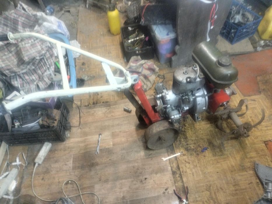 Срочно продам культиватор