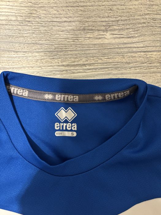 Echipament sportiv stare impecabila, noua