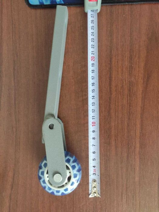 Ролик на подшипнике