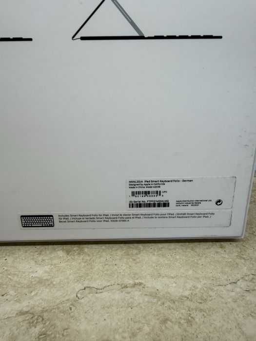 Apple ipad 12.9 pro smart keyboard folio