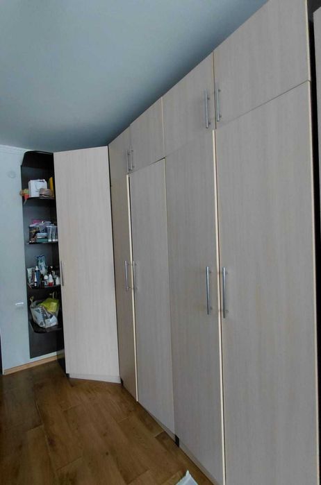 Шкаф угловой.  б/у