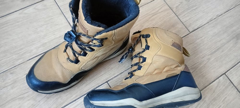 Продам обувь зимнюю