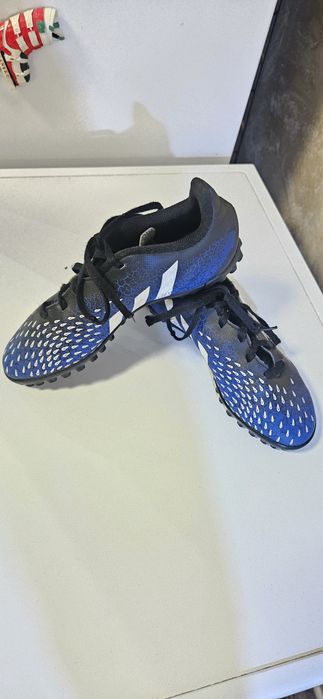 Стоножки Adidas, запазени