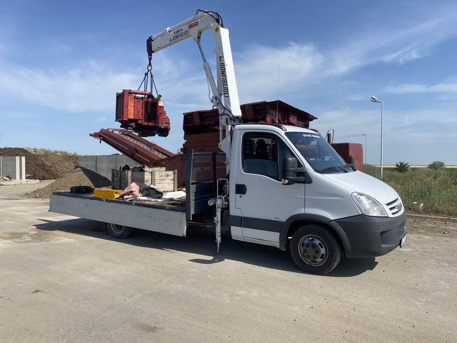 Servicii transport marfa cu macara