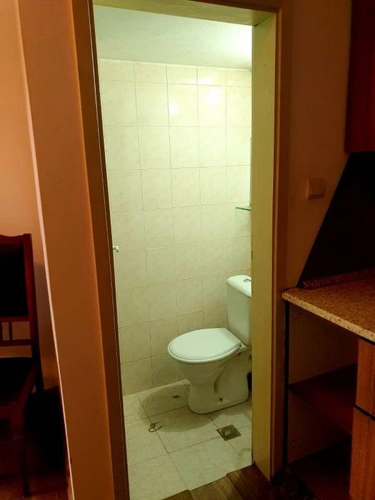 Дава се под наем Едностаен апартамент в Пловдив, Център - 25 кв.м за 230 € - Снимка #3