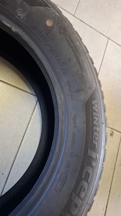 Единична зимна гума  Hankook 205 60 17
