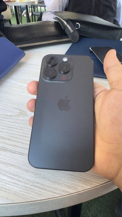 Iphone 15 pro 128гб 88% срочно 680$