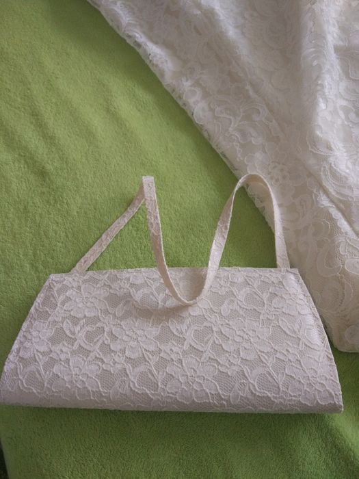 Официална дълга рокля от дантела /абитуриентска, булчинска/