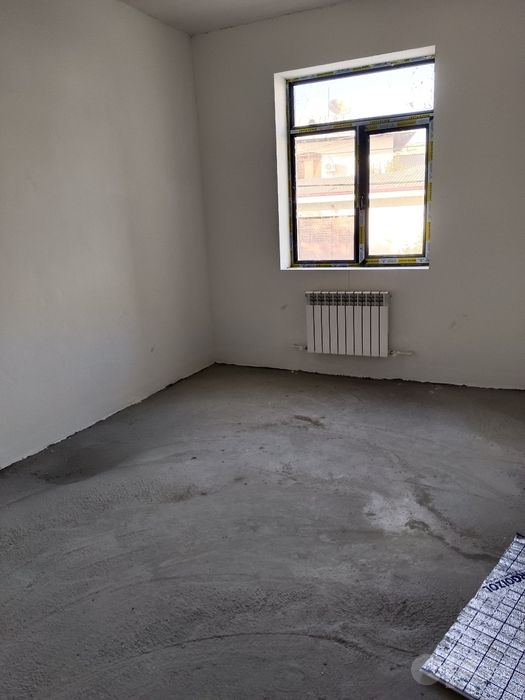 Продам Алгоритм 3 ком 1 этаж 73500 $