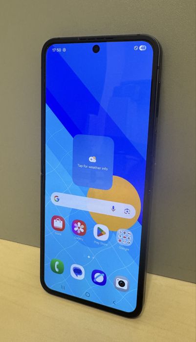 Samsung Galaxy Z Flip6 Absolute Black 256Gb