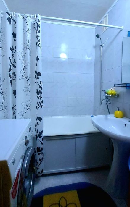 Сдаётся 2х комнатная квартира