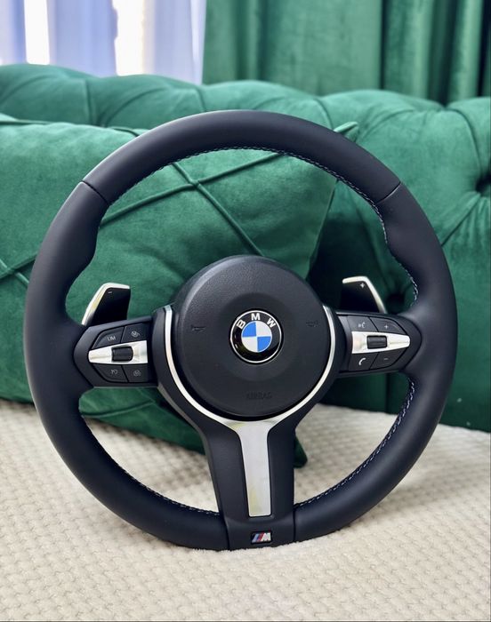 Volan NOU M Packet BMW F10/F11/F01/F07 cu padele si airbag