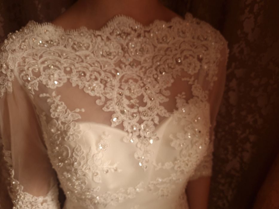 Свадебное платье