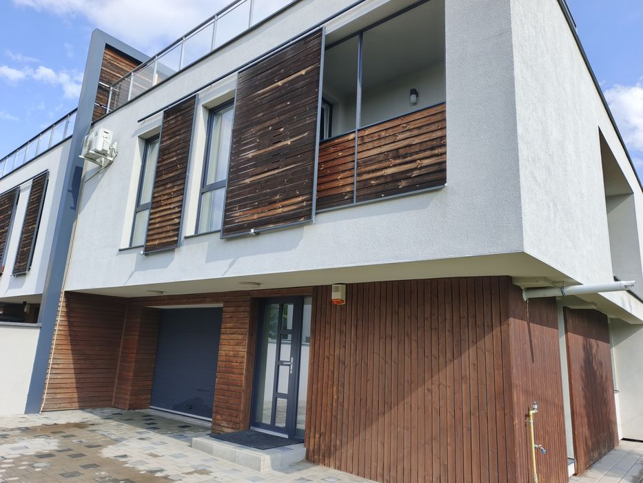 Închiriez duplex Europa/Zorilor