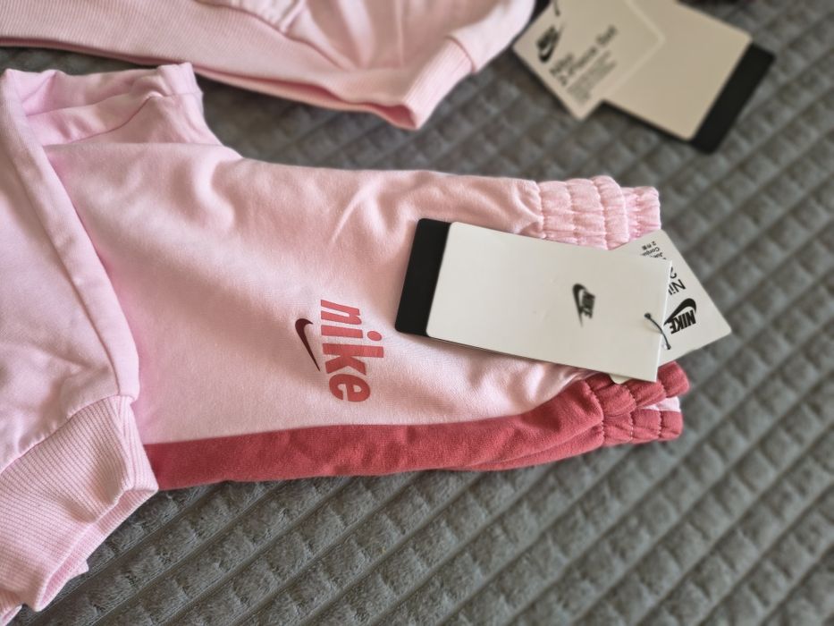 Trening fetițe 3- 4 ani 98 104 cm