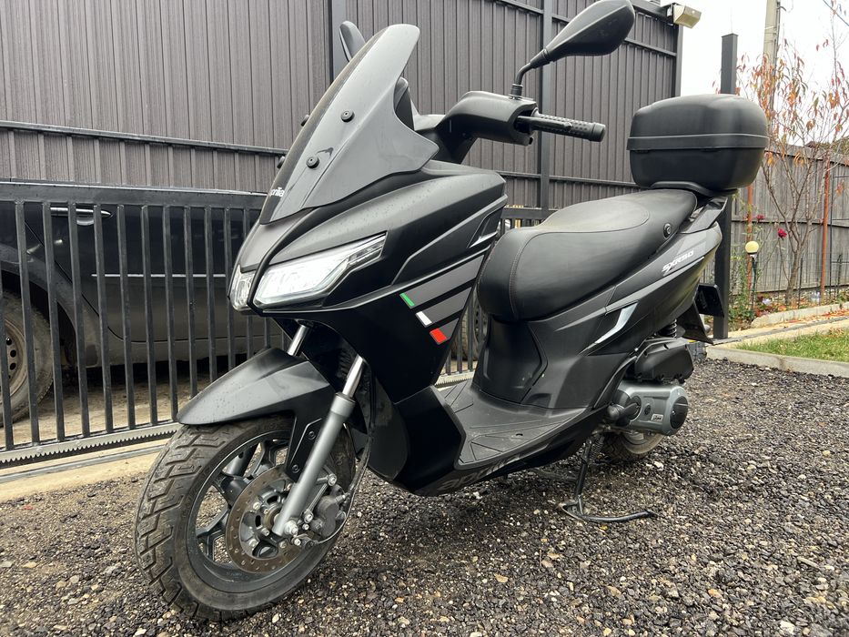 Scuter Aprilia 2023 ca nou