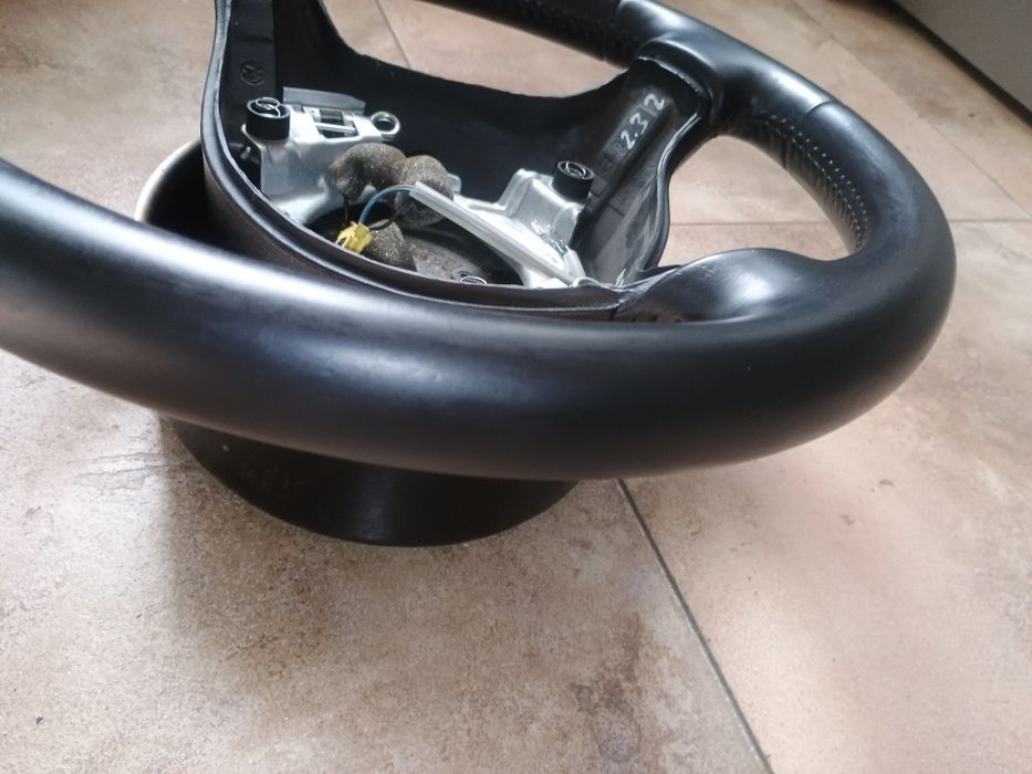 Кожен волан за Голф 4