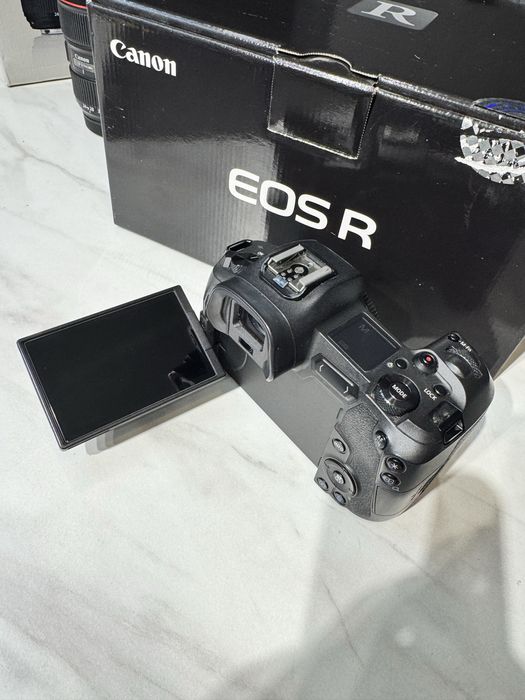Canon R и переходник