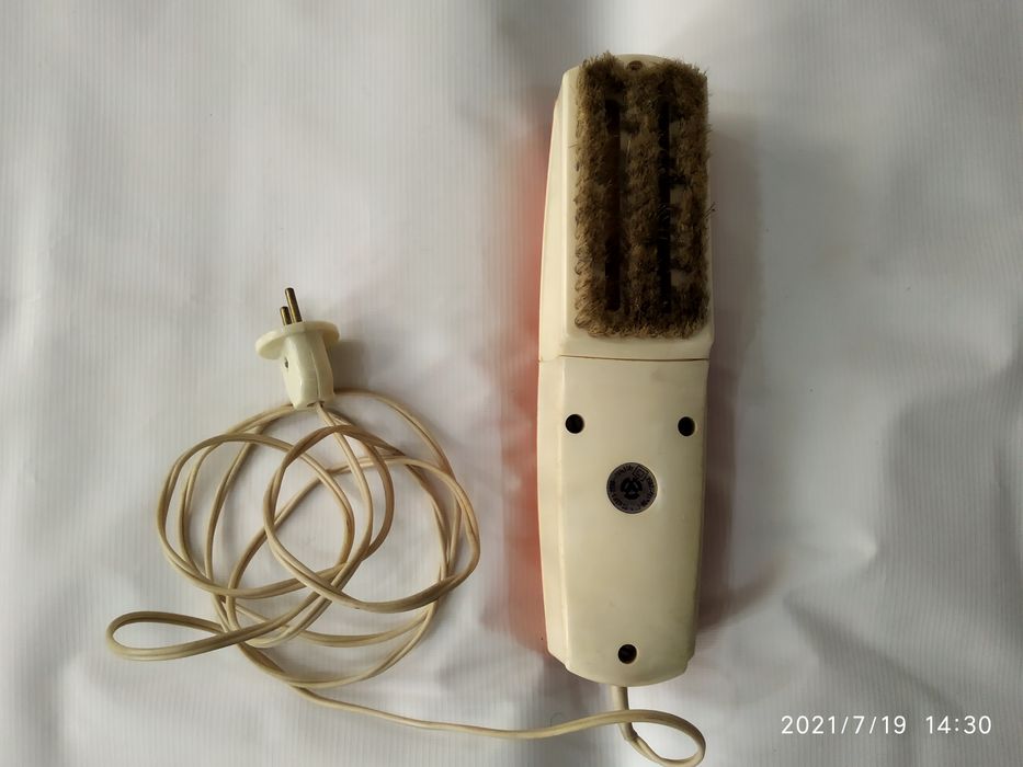 Продам.Электро щётка.