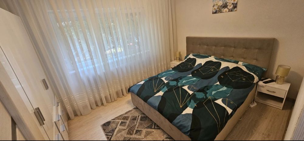 Apartament de închiriat
