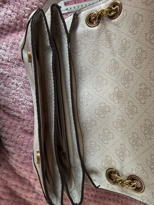 Сумка Guess с принтом