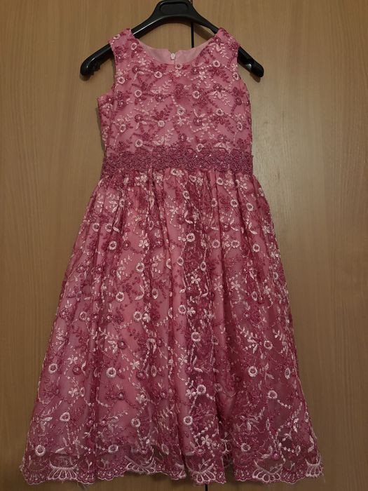 Платье на девочку