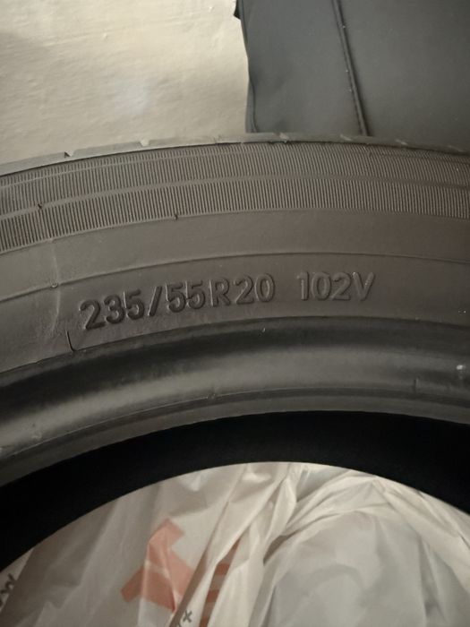 Toyo 235/55R20 летние