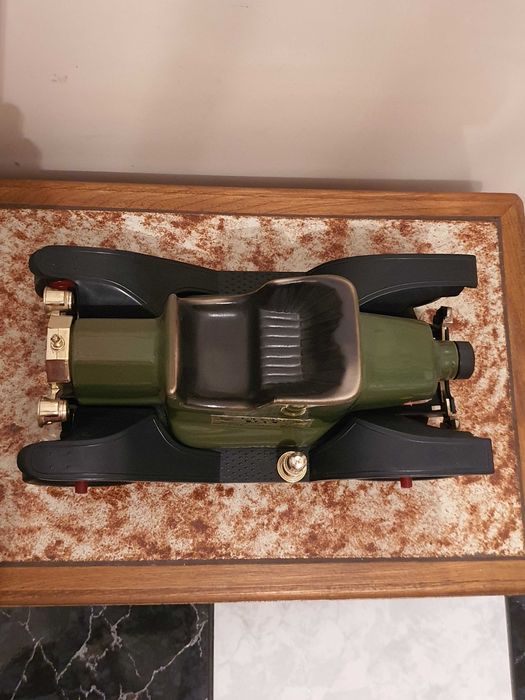 Sticla ceramica Masinuta Ford