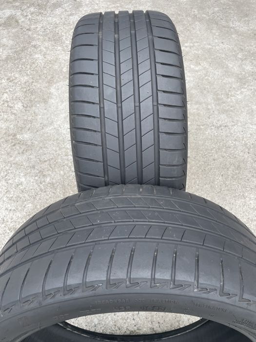 225/40/18 -2бр. Летни гуми Bridgestone dot:2022
