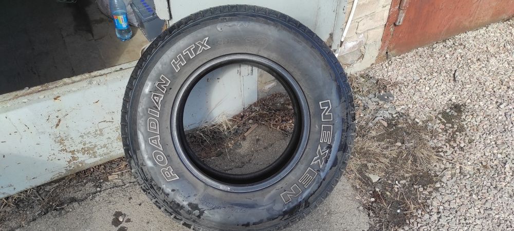 Продам резину NEXEN 265 / 70/ 16