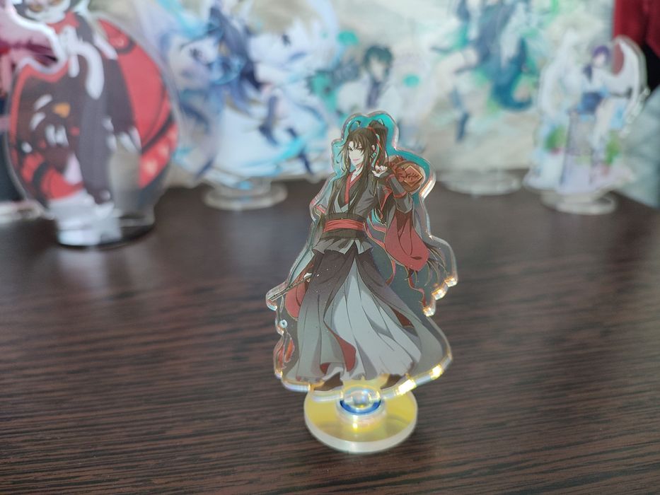 аниме фигурки акриловые