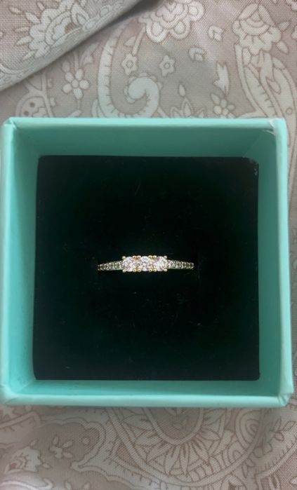 Позлатен пръстен