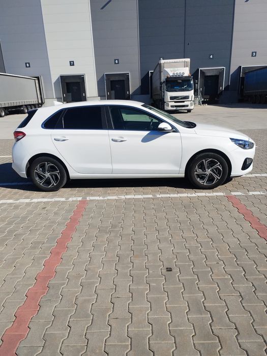 HYUNDAI i30 2023 — imagine 3