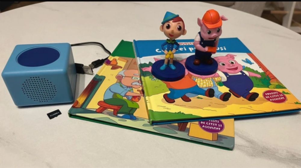 Boxa audio + 2 carti + 2 figurine